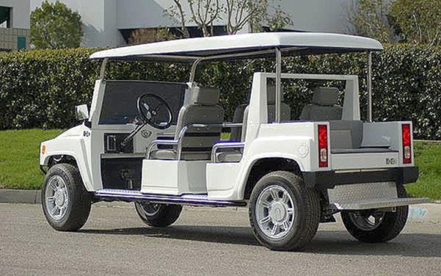 6 Passenger White Hummer Limo Golf Cart affordable golf cart rental, golf cart rent miami