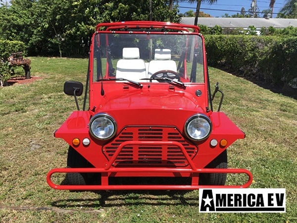 Red Mokee 4 Passenger Golf Cart affordable golf cart rental, golf cart rent miami