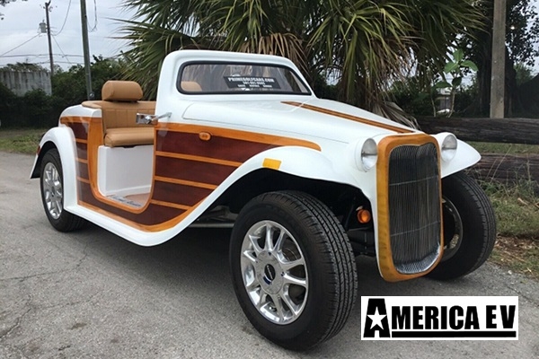 White Woody California Roadster 4 Passenger Golf Cart affordable golf cart rental, golf cart rent miami