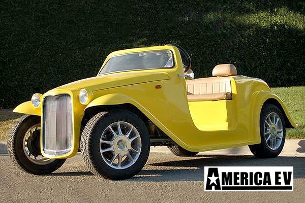 Yellow America EV California Roadster 4 Passenger Golf Cart affordable golf cart rental, golf cart rent miami